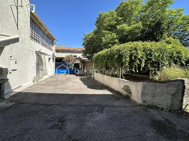 Maison vente à Nîmes, Saint-chaptes