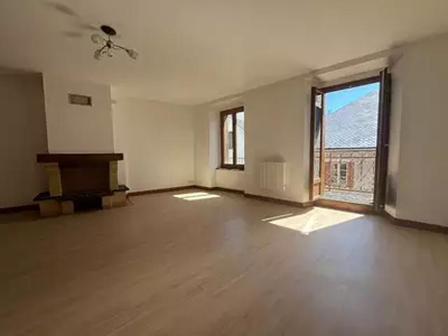 Appartement location à Cité Malagazagne, Saint-Chély-d'Apcher