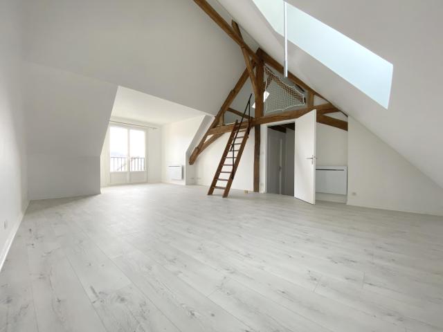 Appartement location à Le Pont de Bois, Saint-Chéron