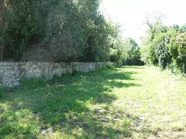 Terrain vente à Blaye, Saint-christoly-de-blaye