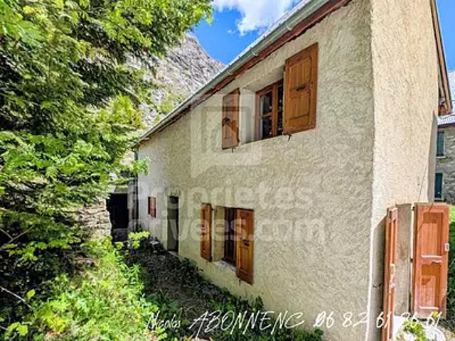 Maison vente à Grenoble, Saint-christophe