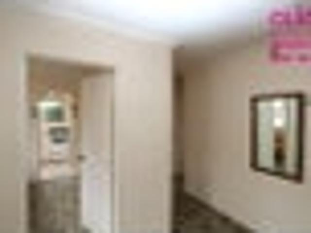 Townhouse for rent in Otakou
