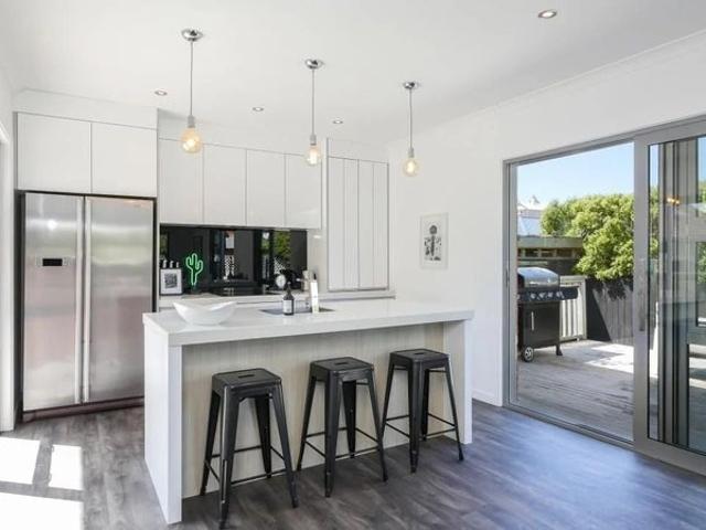 House for rent in Otakou