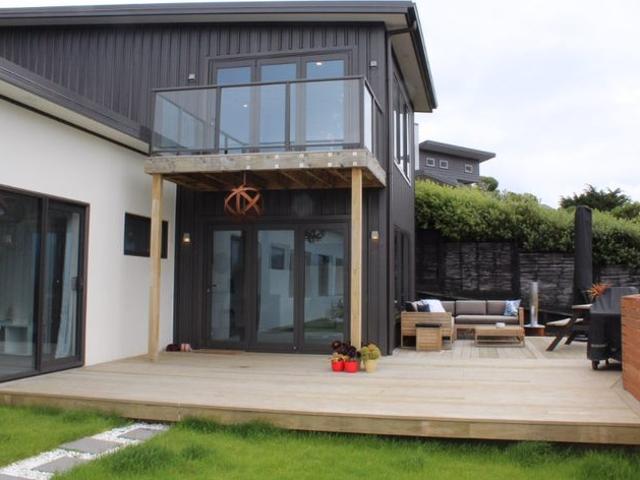 House for rent in Otakou