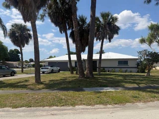 House for sale in Cape Coral, Lee County