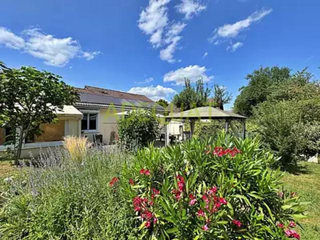 Maison vente à France métropolitaine, Saint-clair-de-la-tour