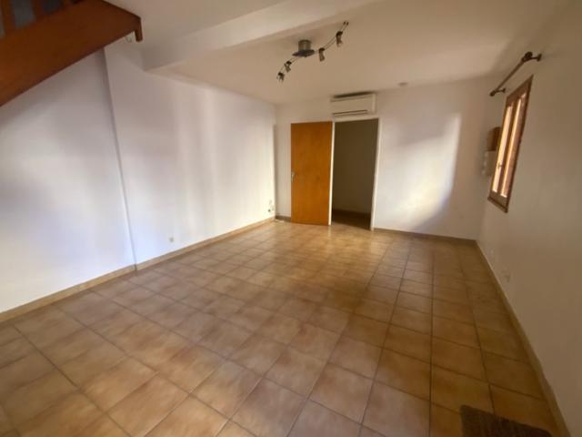 Maison location à Nîmes, Occitanie