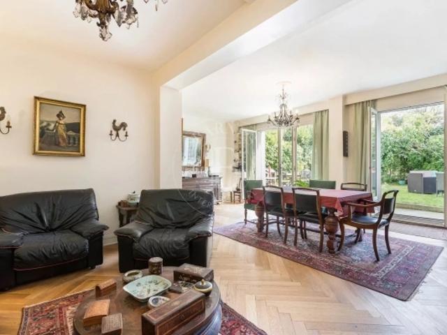 Maison vente à Nanterre, Saint-cloud