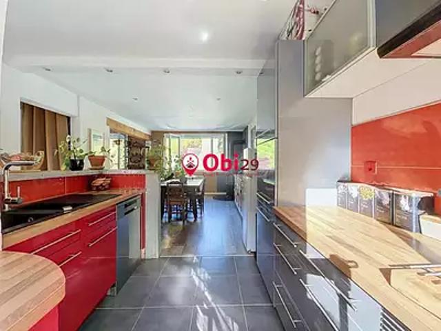 Maison vente à Kernévez, Saint-Coulitz