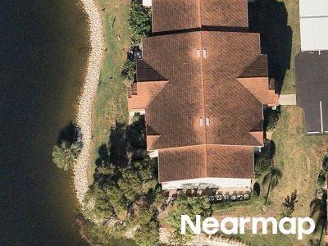 Condo for sale in Willoughby Acres, Naples