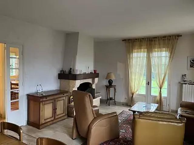 Maison vente à Brive-la-Gaillarde, Saint-cyr-la-roche