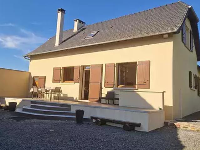 Maison vente à Nontron, Saint-cyr-les-champagnes
