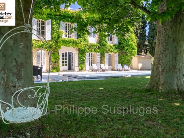 Château vente à France métropolitaine, Saint-cyr-sur-mer