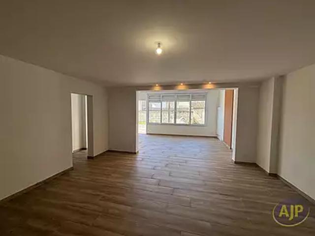Appartement location à Saint-Denis-de-Pile, Gironde