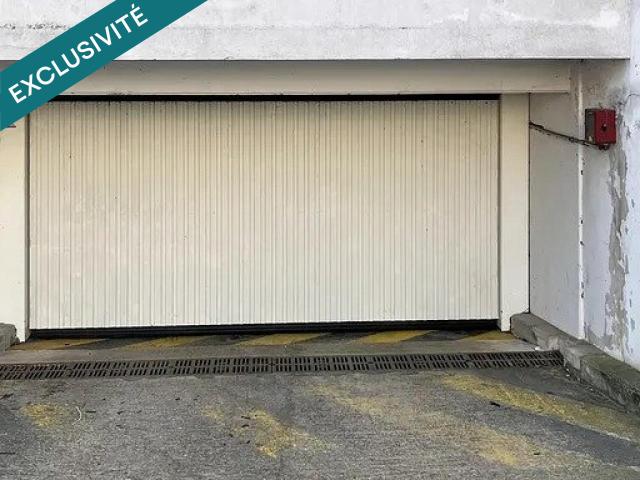 Garage vente à Saint-Denis, Saint-denis