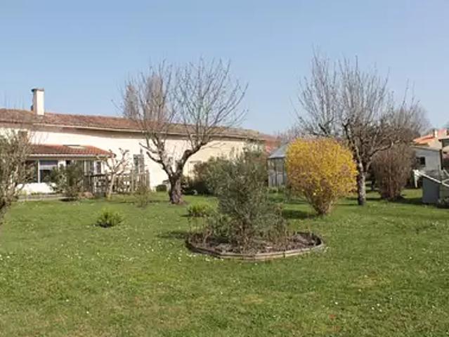 Maison vente à Jonzac, Saint-dizant-du-gua