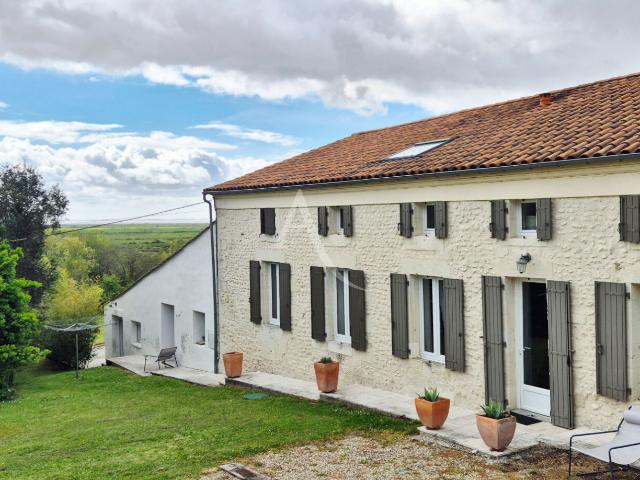 Maison vente à Saintes, Mortagne-sur-gironde