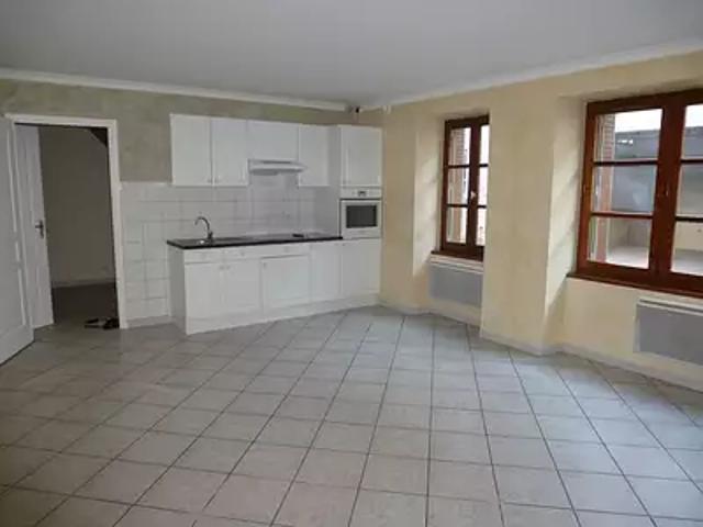 Maison location à Saint-Donat-sur-l'Herbasse, Drôme