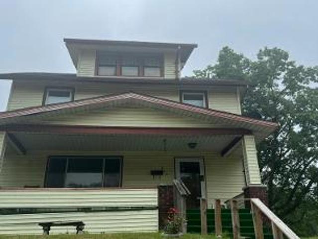 House for sale in Canton, Ohio