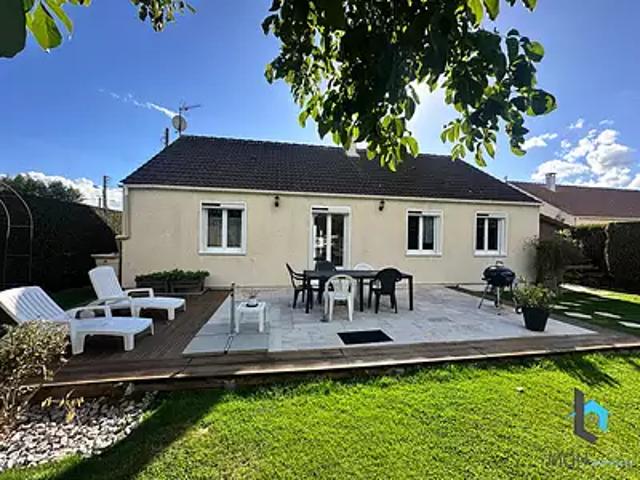 Maison location à Saint-Éman, Eure-et-Loir
