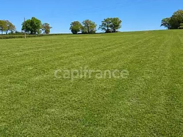 Terrain vente à Les Écharvys, Saint-Émiland