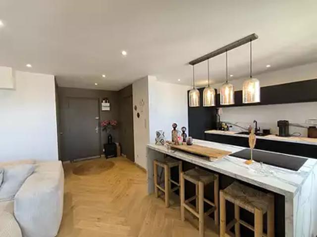 Appartement vente à Saint-Étienne, Saint-etienne