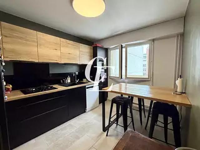 Appartement vente à Saint-Étienne, Saint-etienne
