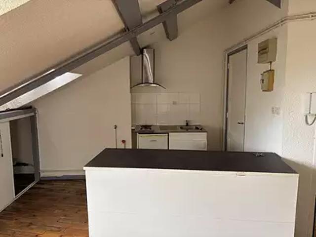 Appartement location à Saint-Étienne, Saint-etienne