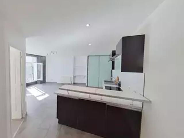Appartement location à Saint-Étienne, Saint-etienne