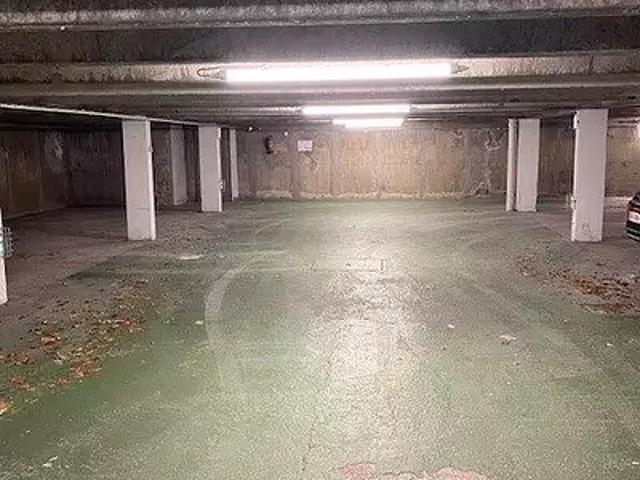 Garage location à Saint-Étienne, Saint-etienne