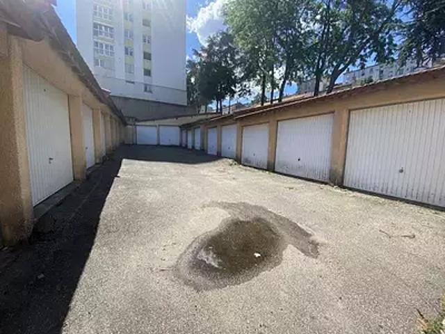 Garage location à Saint-Étienne, Saint-etienne