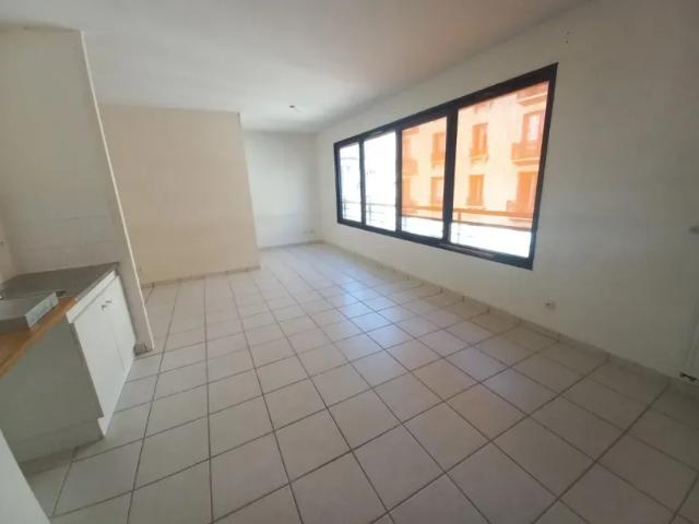 Appartement location à Saint-Étienne, Saint-etienne