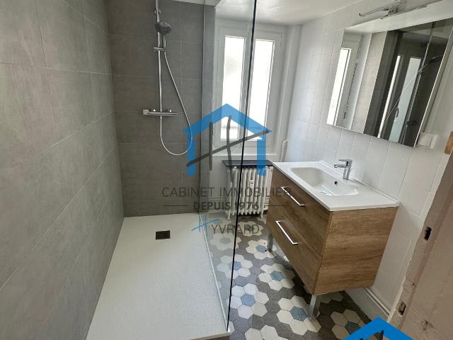 Appartement location à Saint-Étienne, Saint-etienne