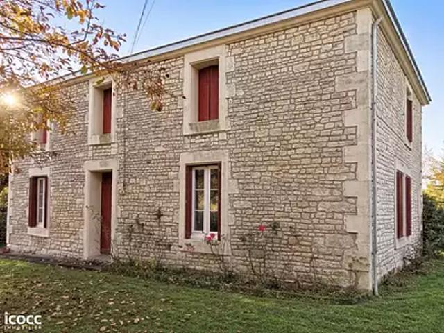 Maison vente à Saint-Étienne-de-Brillouet, Vendée