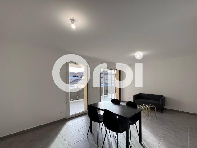 Appartement location à Vienne, Saint-etienne-de-saint-geoirs