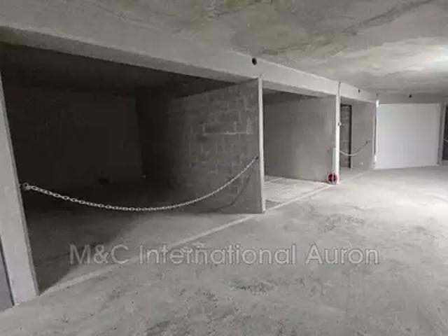 Garage vente à Nice, Saint-etienne-de-tinée