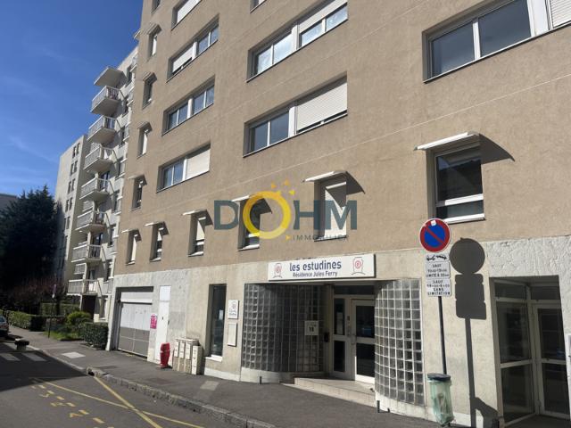 Appartement location à Saint-Étienne, Saint-etienne