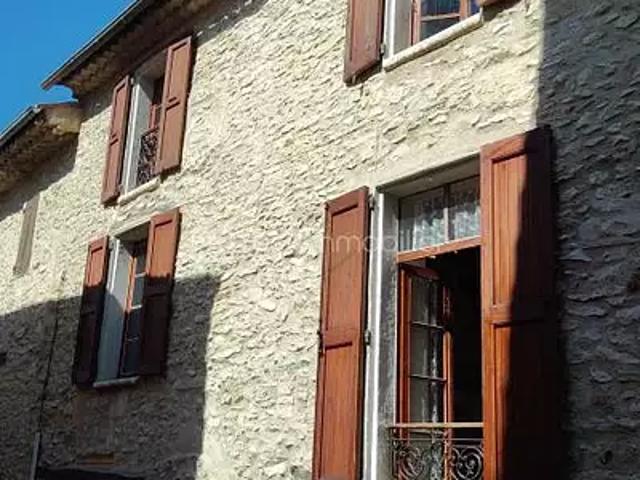 Maison vente à Saint-Étienne-les-Orgues, Alpes-de-Haute-Provence