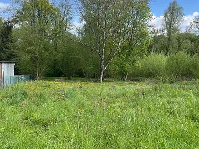 Terrain vente à Compiègne, Saint-etienne-roilaye