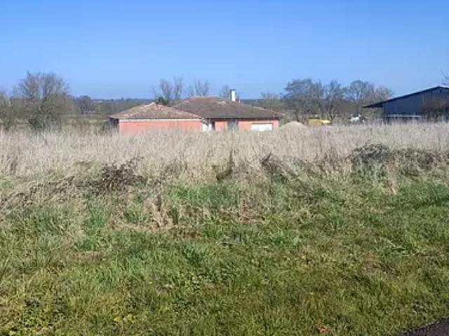 Terrain vente à Bourg-en-Bresse, Saint-etienne-sur-reyssouze