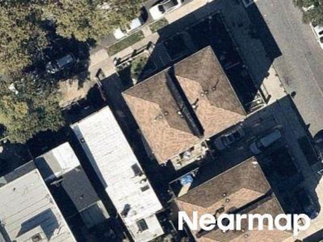 House for sale in Queens, Arverne