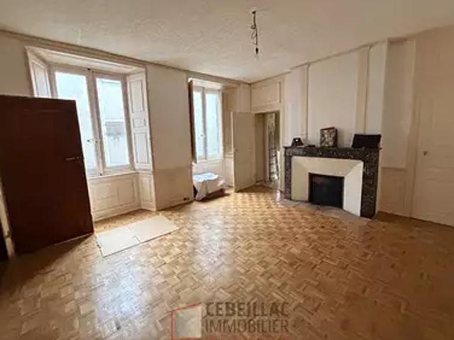 Appartement vente à Saint-Flour, Saint-flour