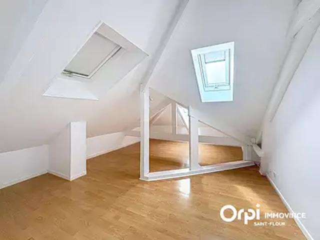 Appartement location à Saint-Flour, Saint-flour