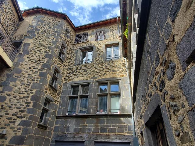 Appartement vente à Saint-Flour, Saint-flour