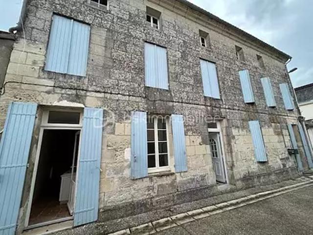 Maison vente à Jonzac, Saint-fort-sur-gironde
