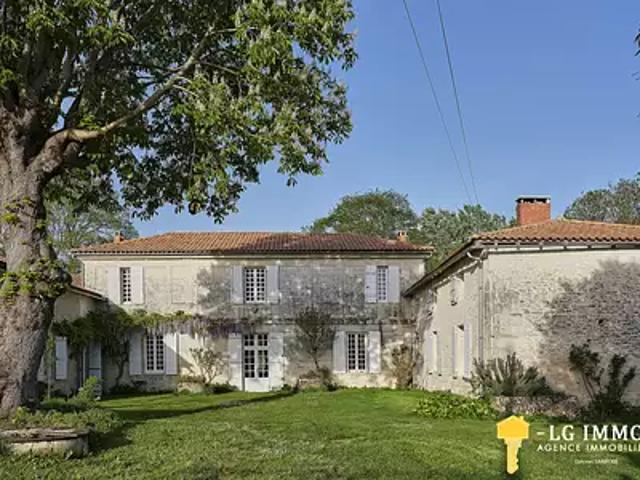 Maison vente à Jonzac, Saint-fort-sur-gironde