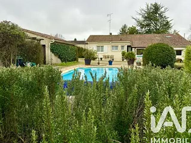 Maison vente à Cognac, Saint-fort-sur-le-né
