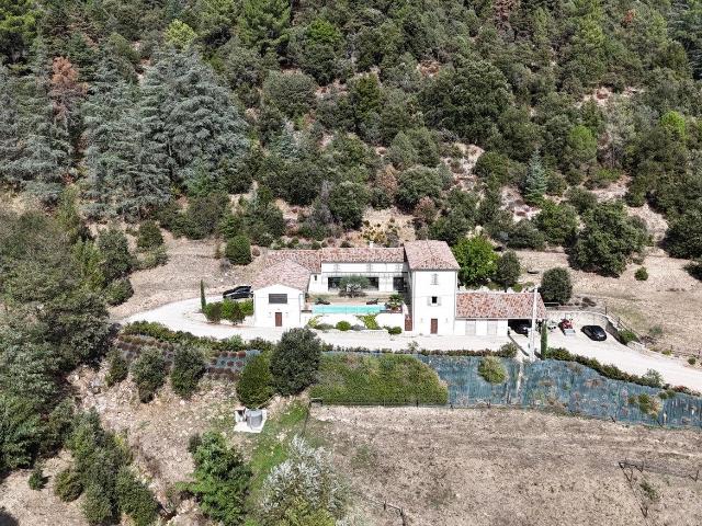 Villa vente à Saint-Fortunat-sur-Eyrieux, Ardèche