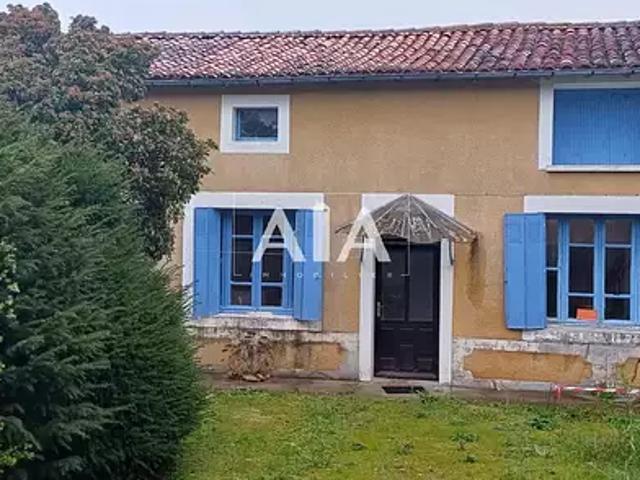 Maison vente à Confolens, Saint-fraigne