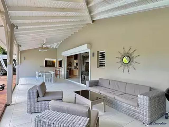 Maison vente à Guadeloupe